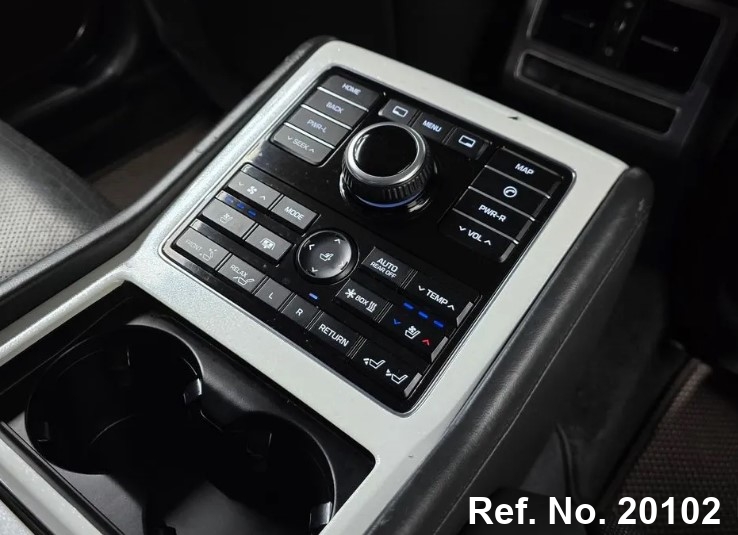  Hyundai / equus Stock No. 20102